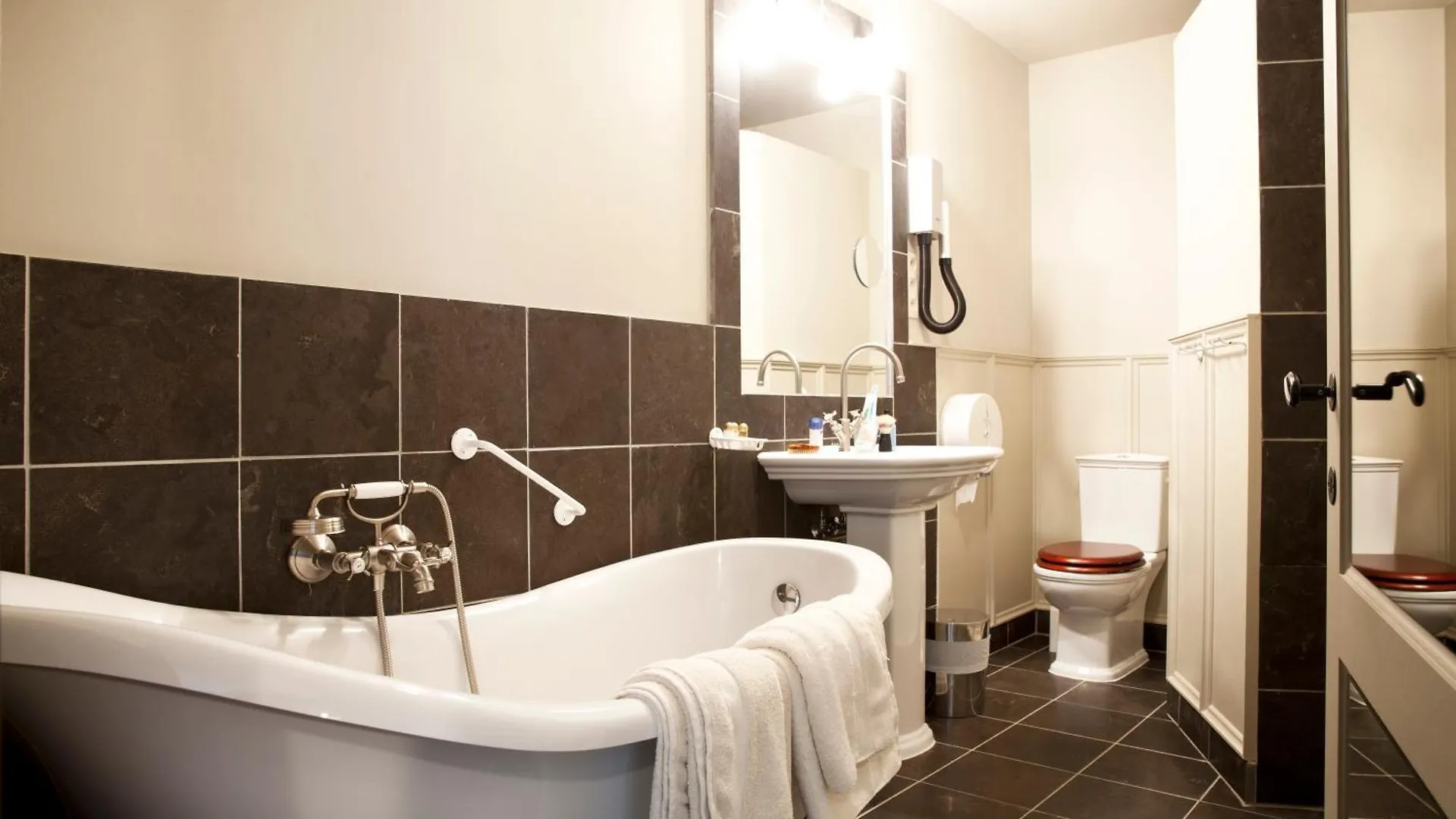 **  Thermae Grimbergen Hotel ベルギー